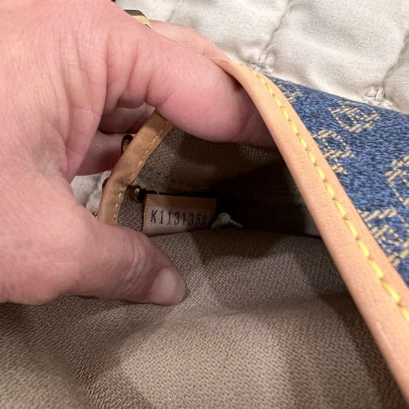 Dooney & Bourke Navy and Tan Shoulder Bag - Picture 12 of 14